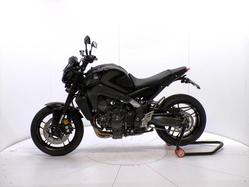 Yamaha MT-09 (2024 - 26) (4)