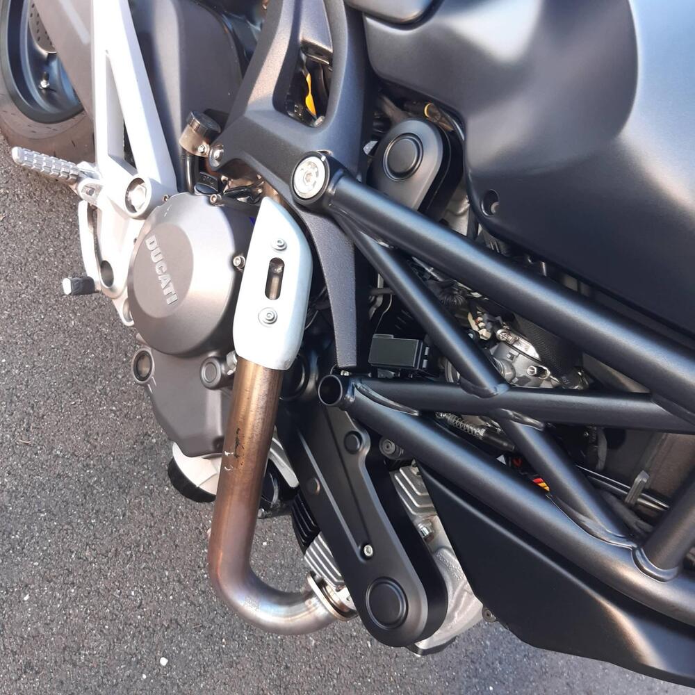 Ducati Monster 696 Plus (2007 - 14) (6)