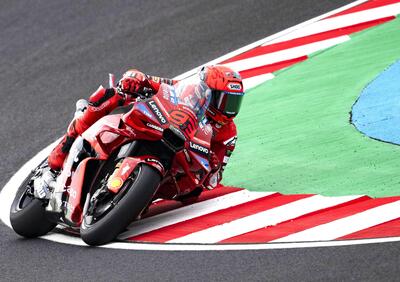 MotoGP 2025. GP di Ungheria. Pole di Marc Marquez circondato da piloti italiani, ma non c'è Pecco Bagnaia (15°) [RISULTATI]