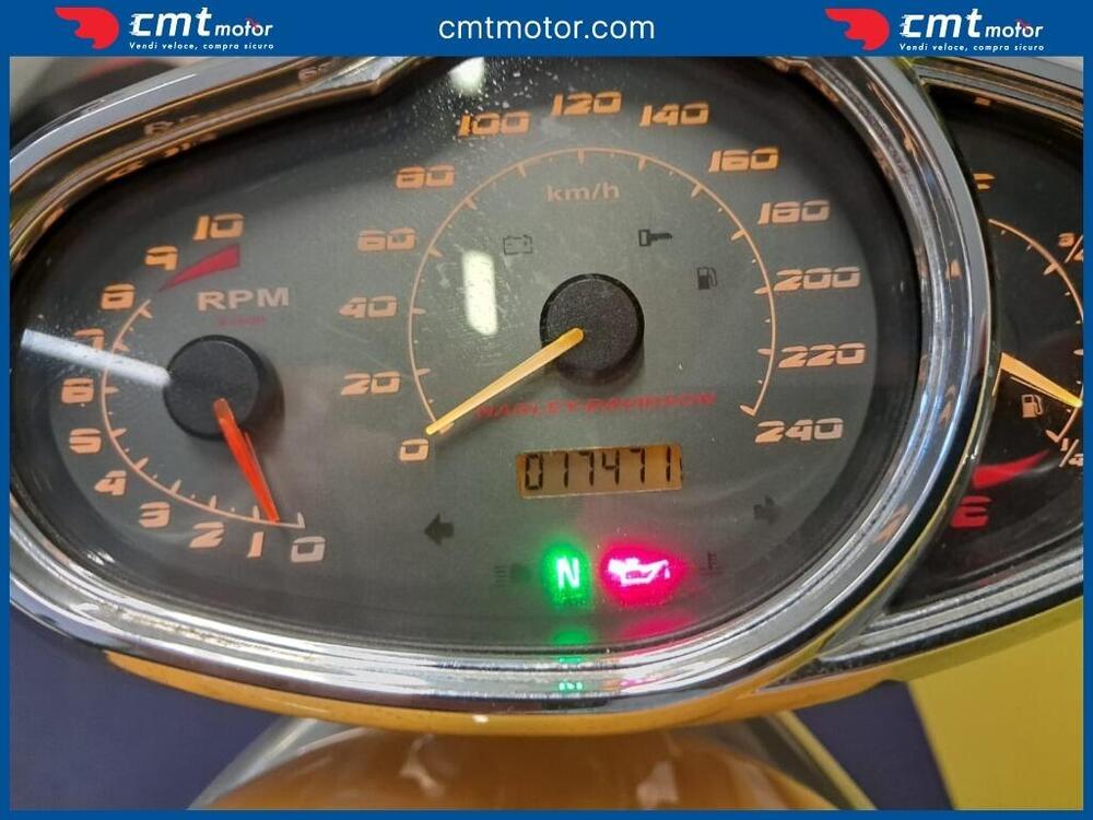 Harley-Davidson 1130 V-ROD (2002 - 05) - VRSCB (9)