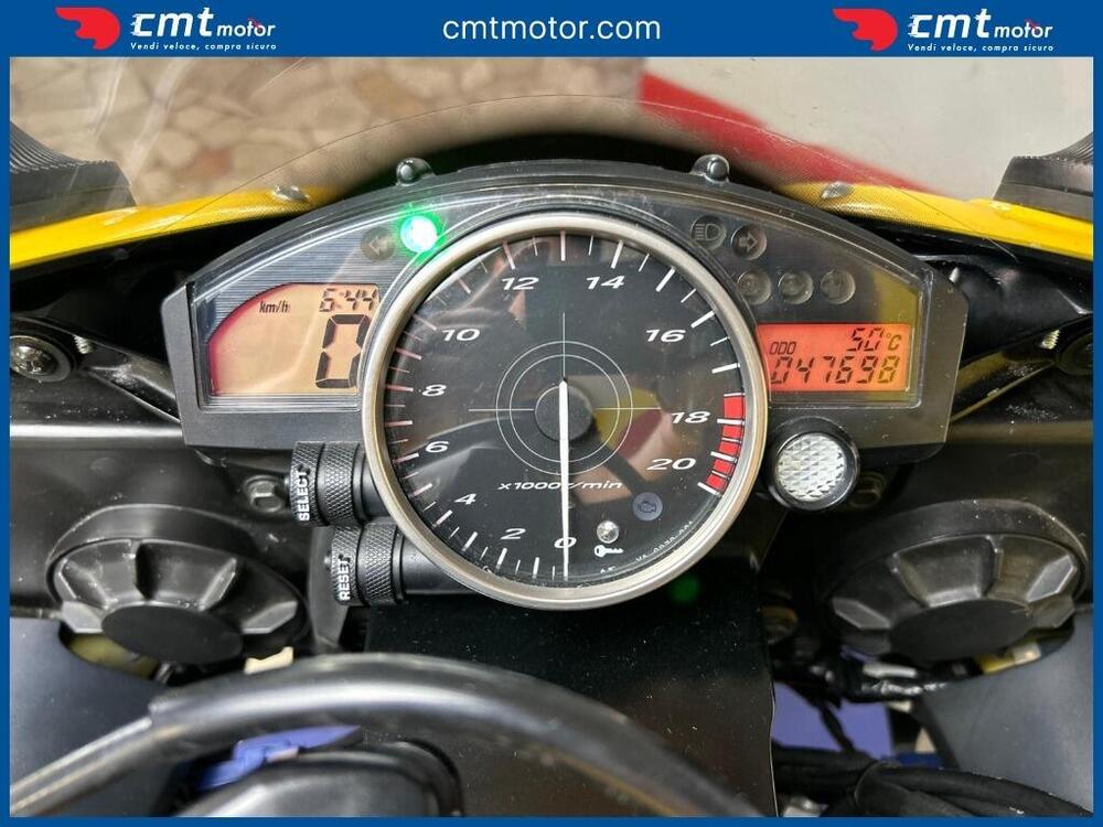Yamaha YZF R6 (2008 - 09) (5)
