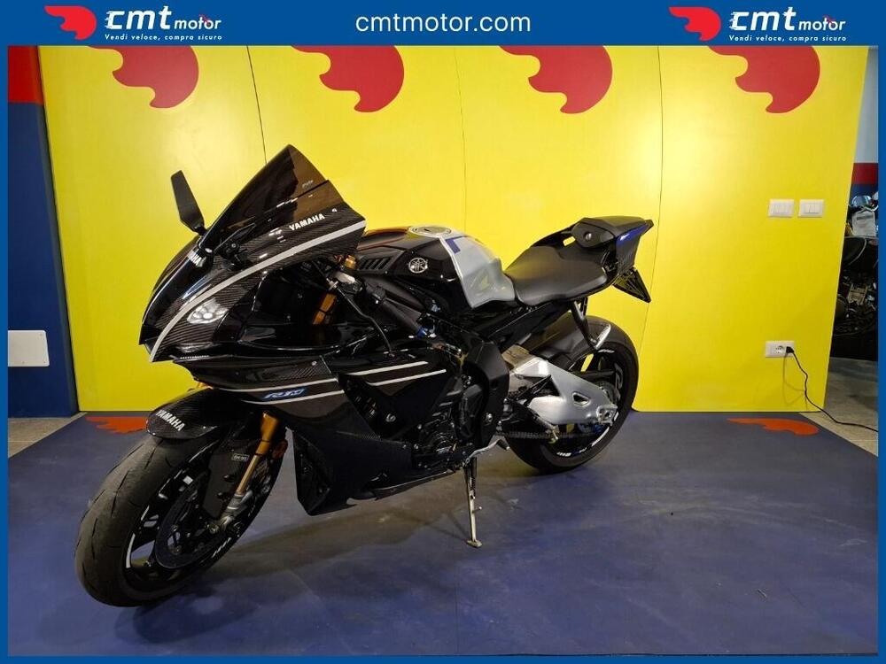 Yamaha YZF R1M (2020 - 25) (3)