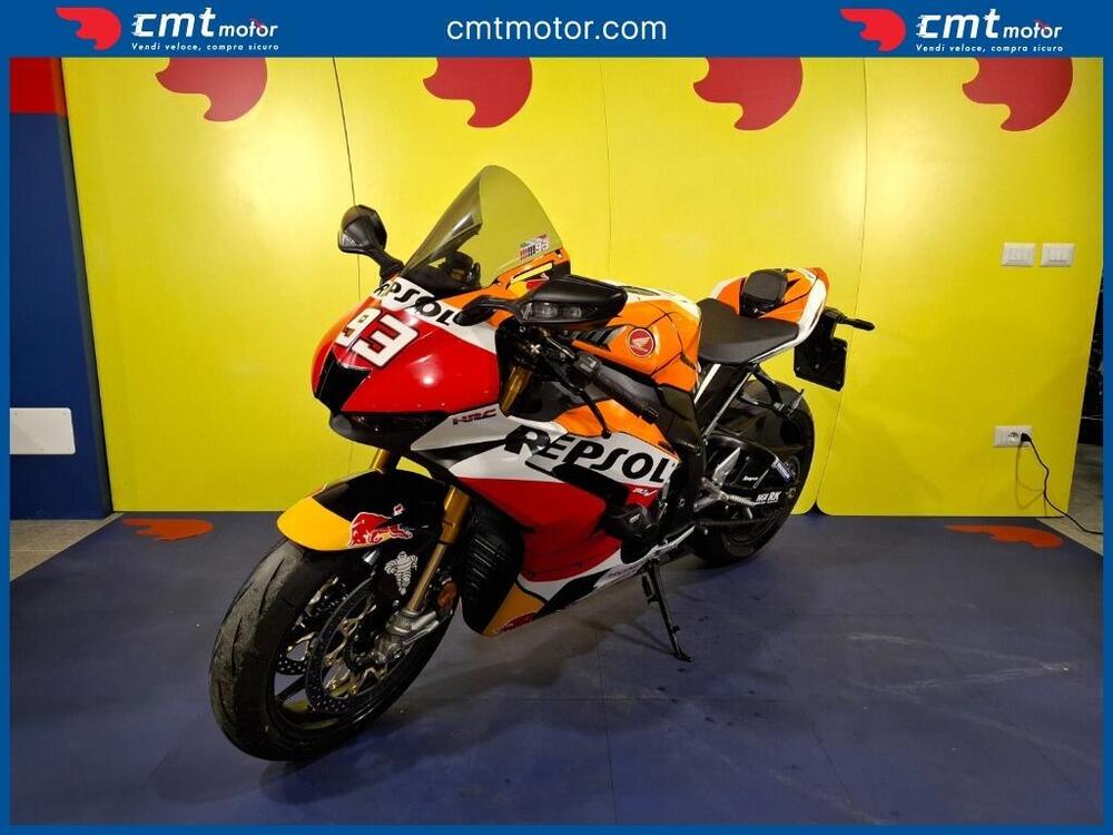 Honda CBR 1000 RR-R Fireblade SP 30th Anniversary (2022 - 23) (5)