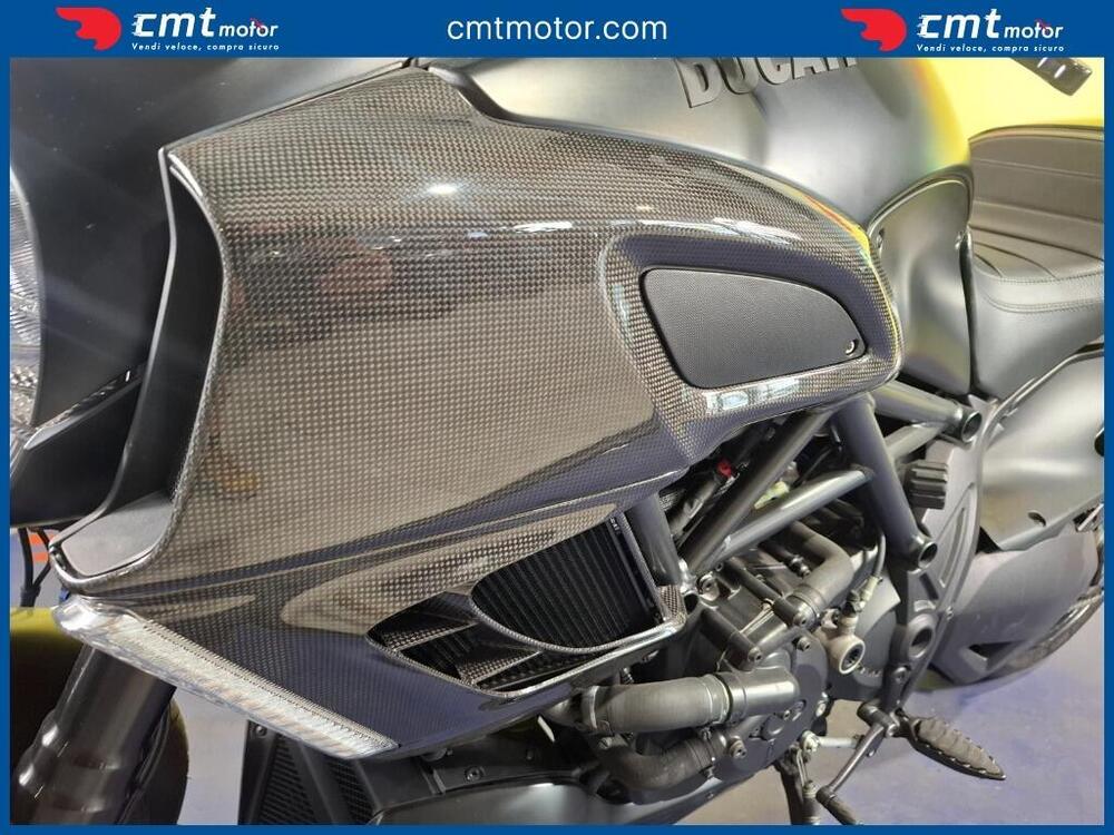 Ducati Diavel 1200 Dark (2012 - 13) (6)