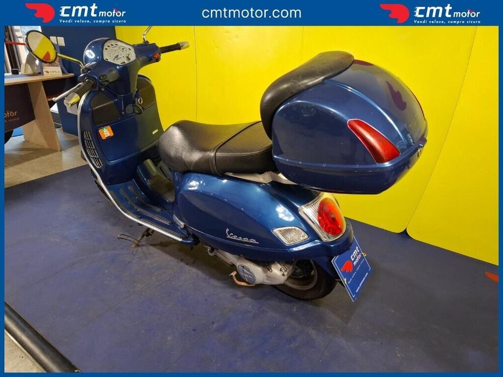 Vespa Granturismo 200 L (6)