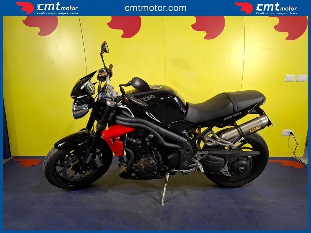 Triumph Speed Triple 1050 (2005 - 11) (2)