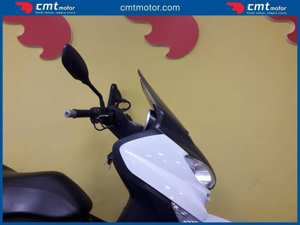 Yamaha X-Max 250 (2010 - 13) (10)