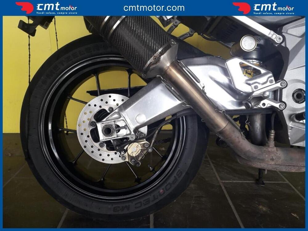 Aprilia Tuono 1000 R (2006 - 10) (6)