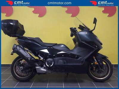 Yamaha T-Max 560 Tech Max (2021) usata