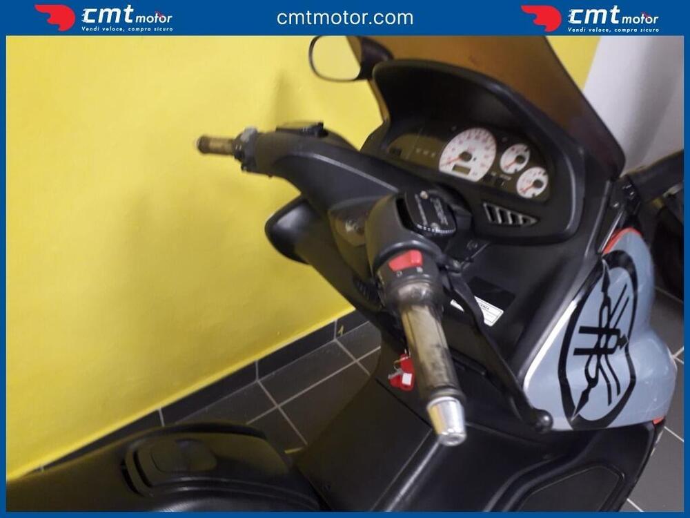 Yamaha T-Max 500 (2001 - 03) (9)