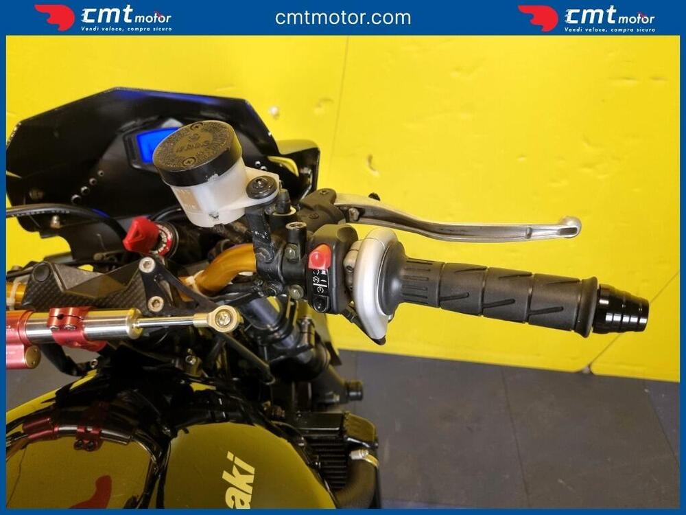 Kawasaki Z 750 (2003 - 06) (12)