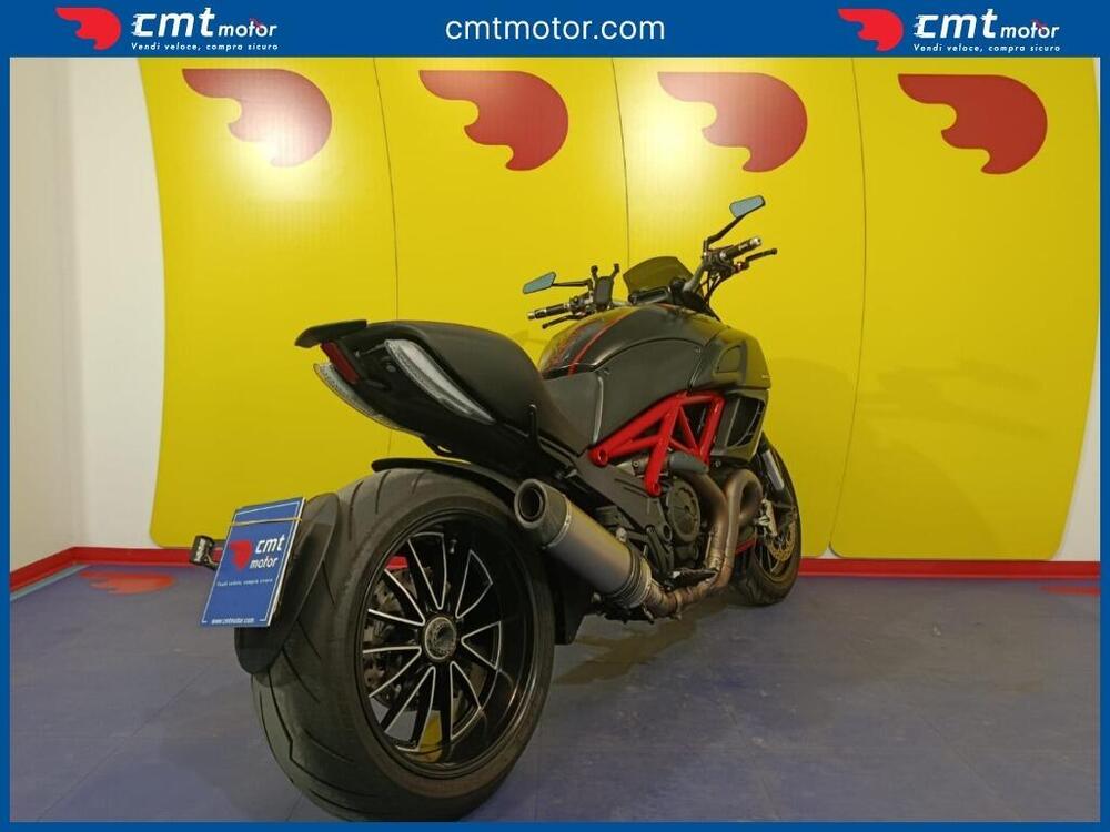 Ducati Diavel 1200 Carbon (2010 - 13) (4)