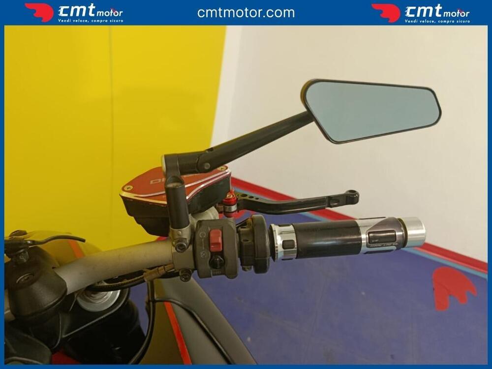 Ducati Diavel 1200 Carbon (2010 - 13) (12)