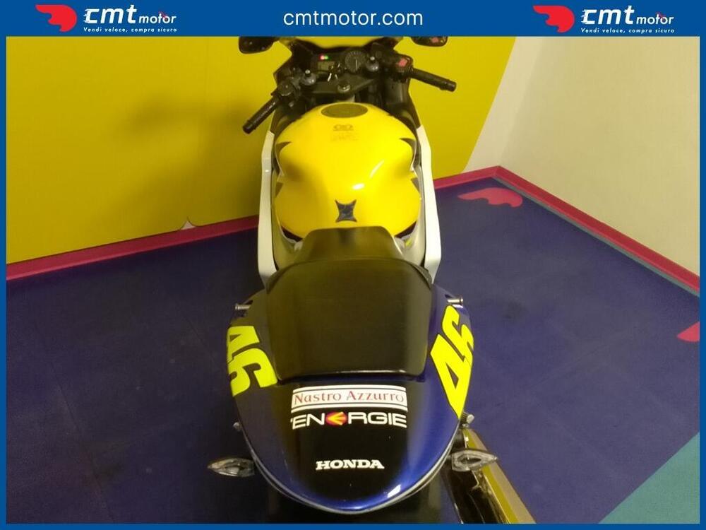 Honda CBR 600 F Sport Rossi Replica (2001 - 02) (9)