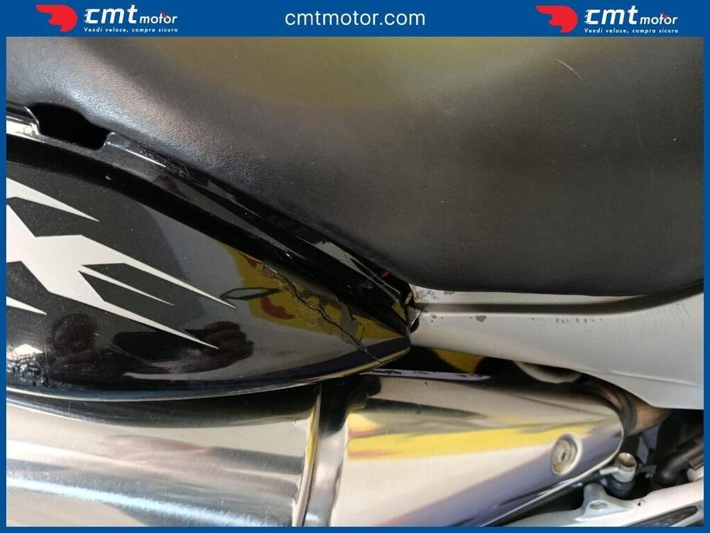 Honda Hornet 600 (2003 - 04) (12)