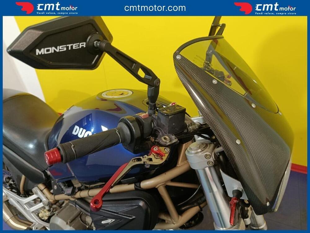 Ducati Monster 750 Dark (1999 - 02) (10)