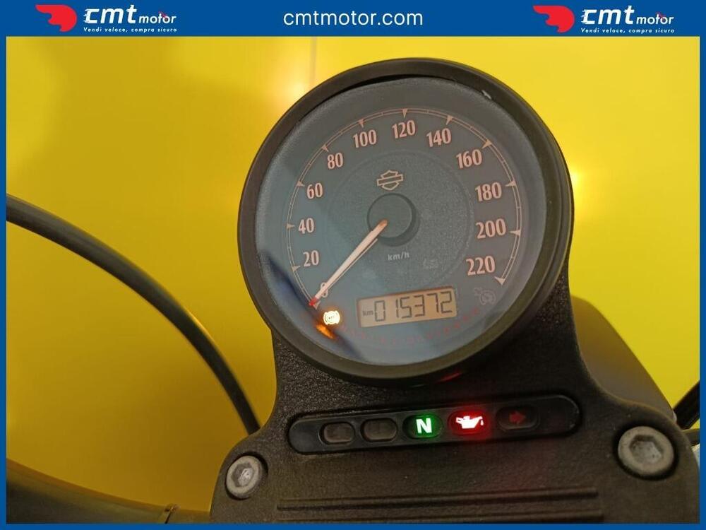 Harley-Davidson 883 Iron (2014 - 16) - XL 883N (5)