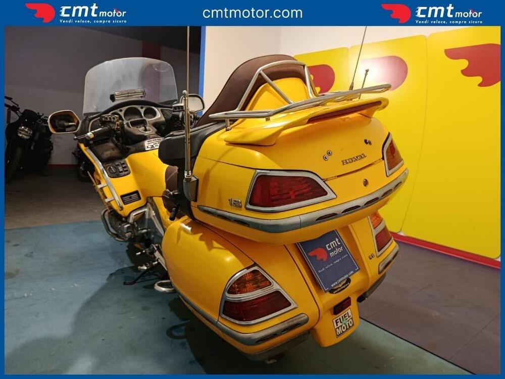 Honda GL 1800 Gold Wing (2000 - 05) (4)