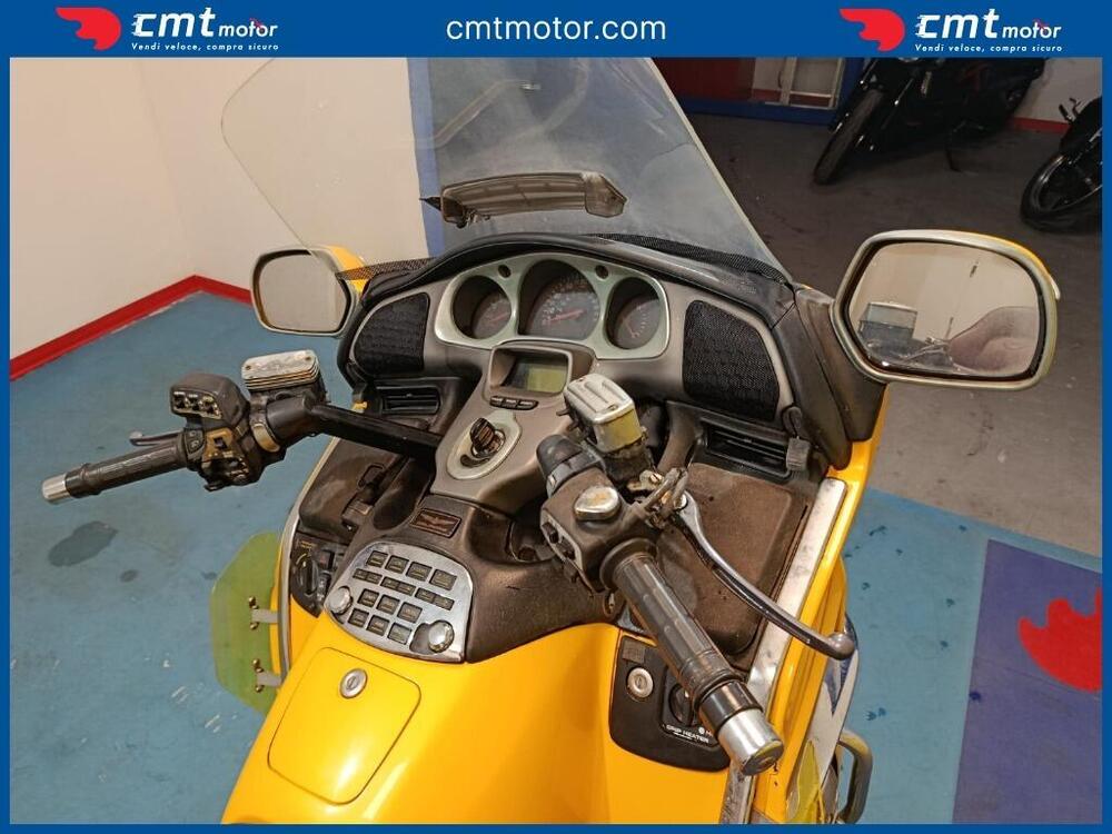 Honda GL 1800 Gold Wing (2000 - 05) (8)