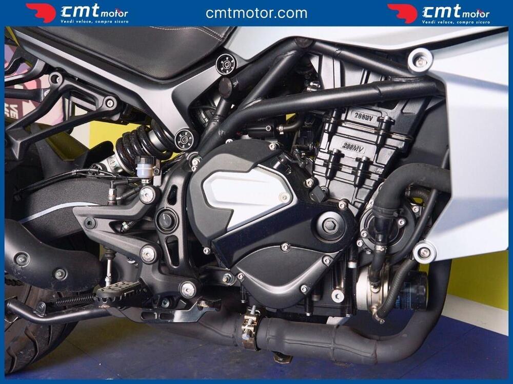 QJ Motor SRT 800 SX (2024 - 25) (7)