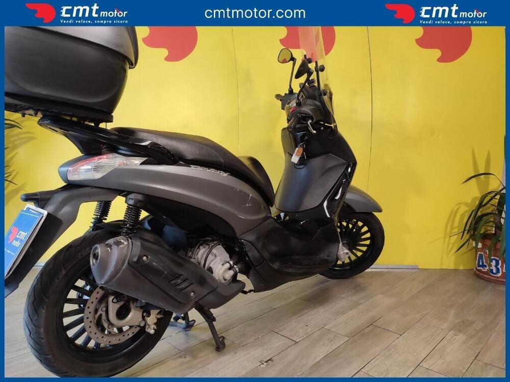 Piaggio Beverly 300 S i.e. (2015 - 16) (8)