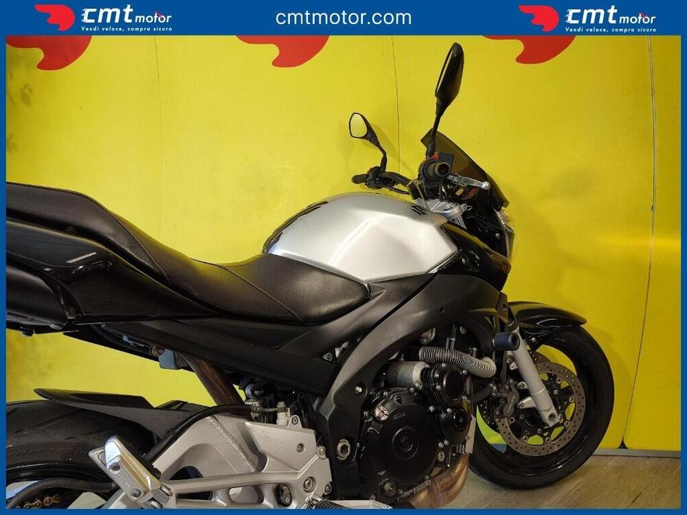 Suzuki GSR 600 (2006 - 11) (8)