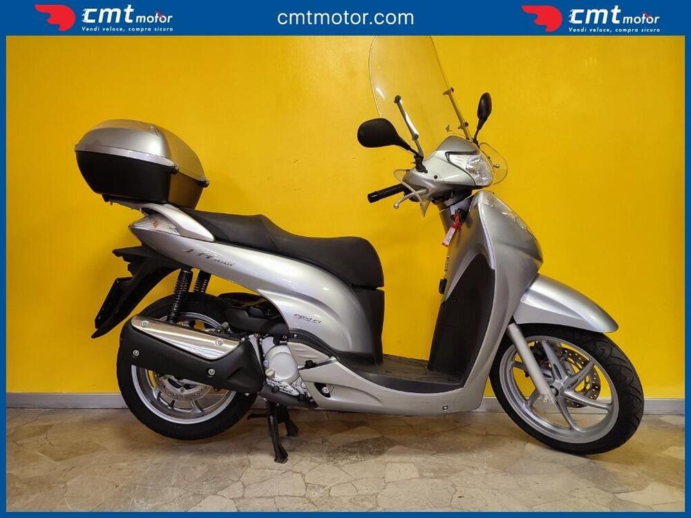 Honda SH 300 i (2006 - 10) (4)