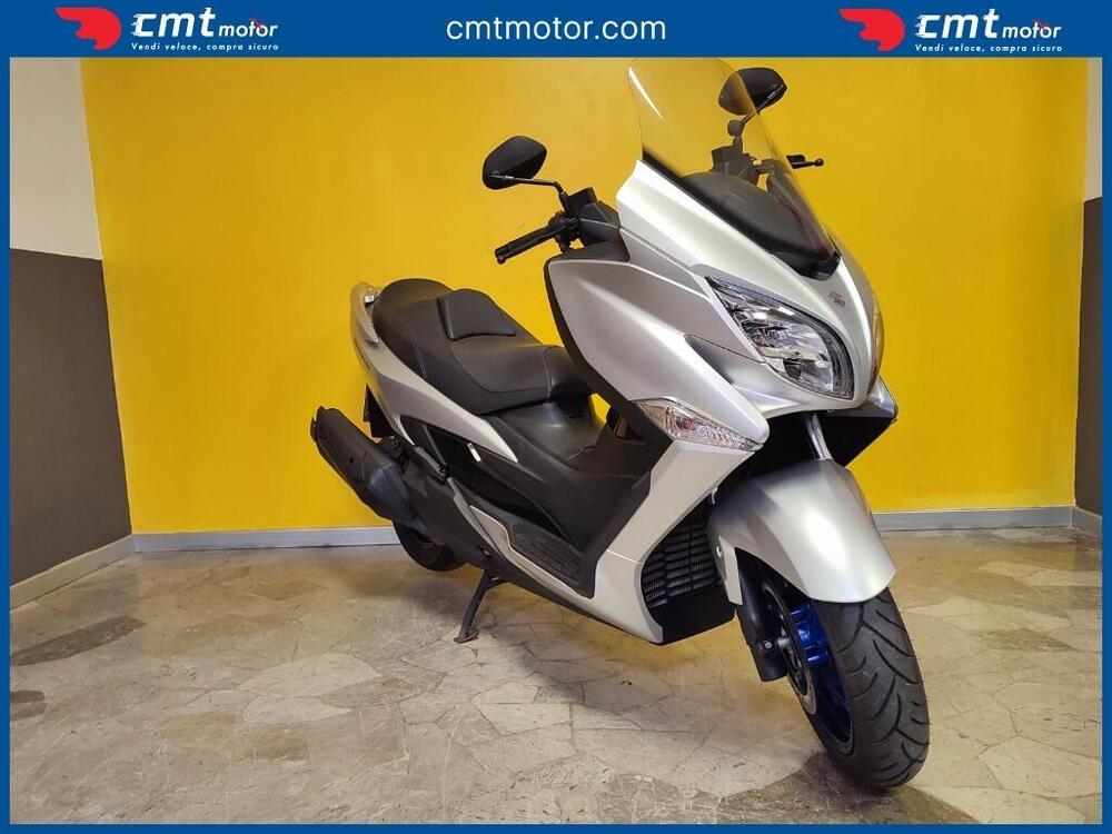 Suzuki Burgman 400 (2022 - 24) (2)