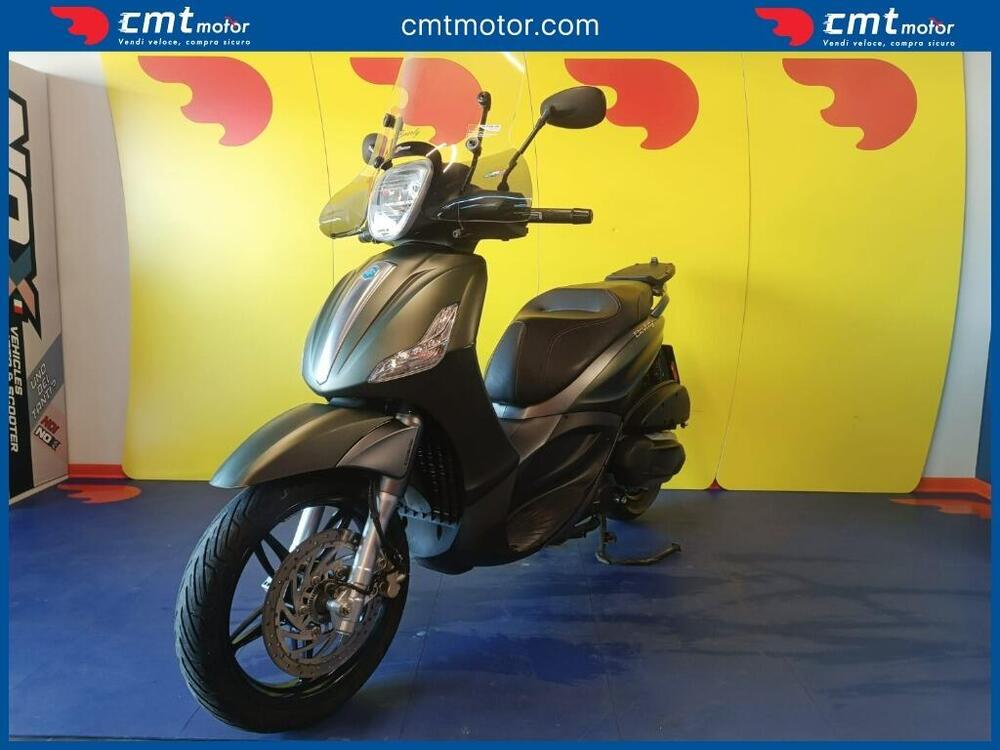 Piaggio Beverly 350 SportTouring ie ABS (2011 - 17) (2)
