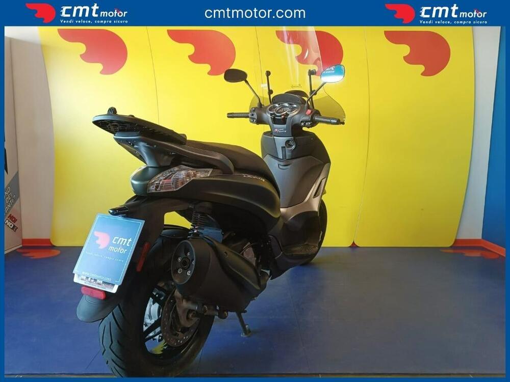 Piaggio Beverly 350 SportTouring ie ABS (2011 - 17) (4)
