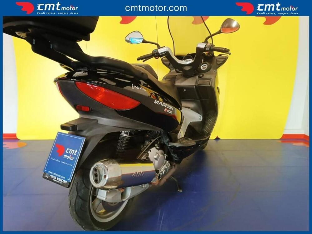 Malaguti Madison 400 4T (4)