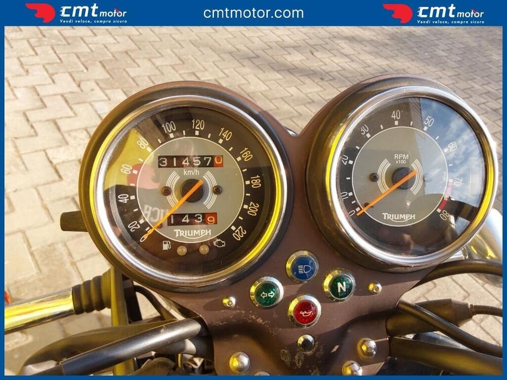 Triumph Bonneville SE (2009 - 13) (8)