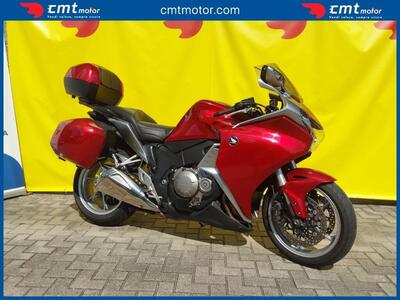 Honda VFR 1200 F ABS (2009 - 16) usata