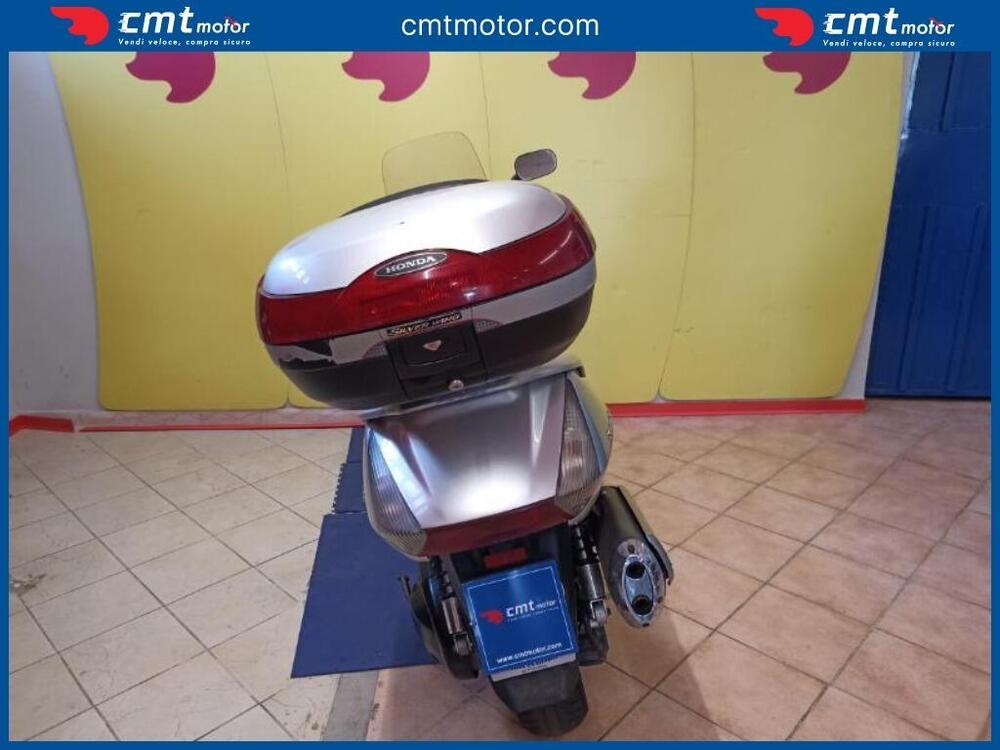 Honda Silver Wing 600 (2001 - 05) (5)