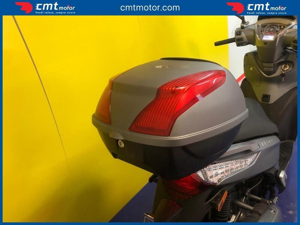 Kymco People 300i GT ABS (2016 - 20) (9)