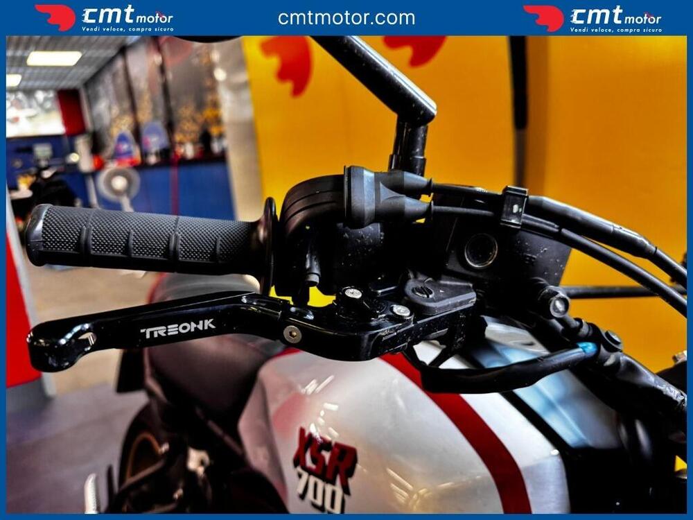 Yamaha XSR 700 XTribute (2022 - 24) (8)