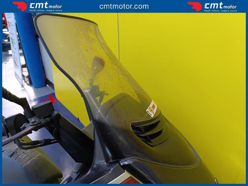 Yamaha Majesty 250 DX (1998 - 02) (9)