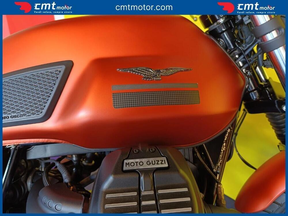 Moto Guzzi V7 Stone (2021 - 24) (6)