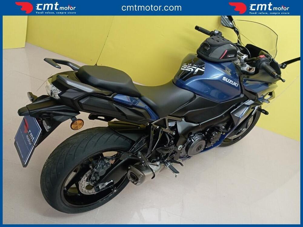 Suzuki GSX-S1000GT (2022 - 24) (14)