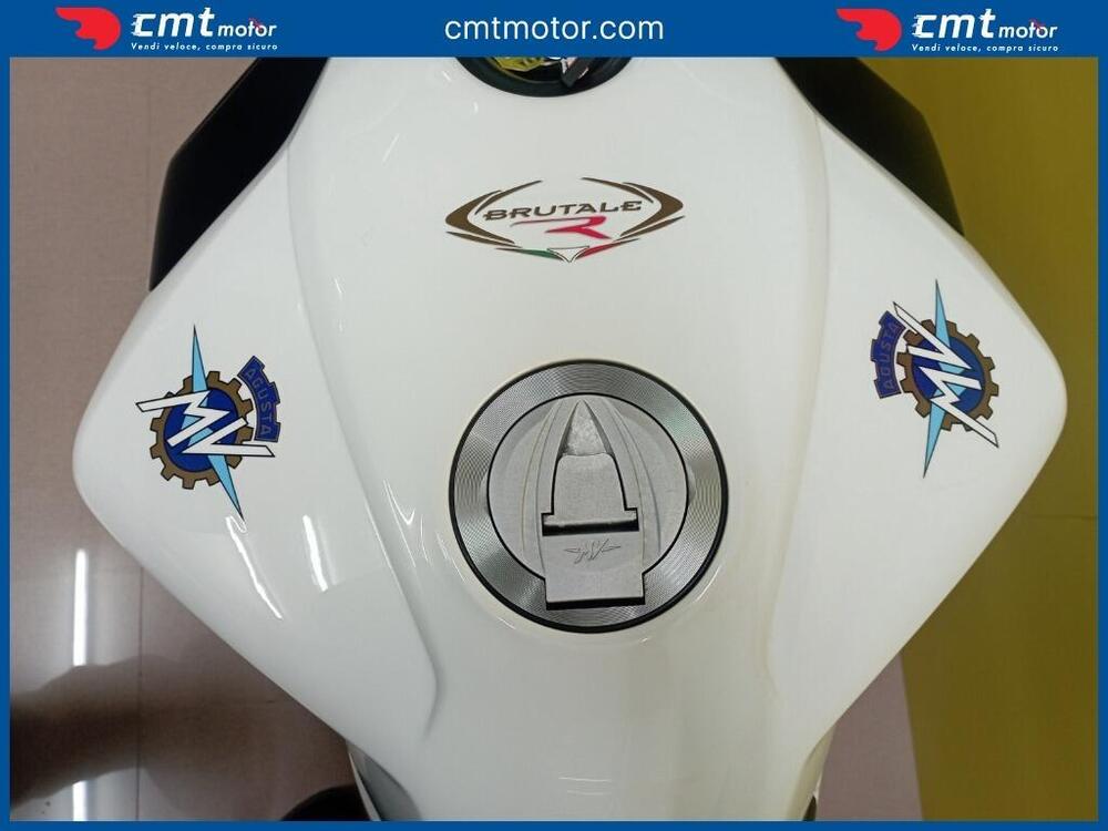 MV Agusta Brutale 990 R (2009 - 12) (10)