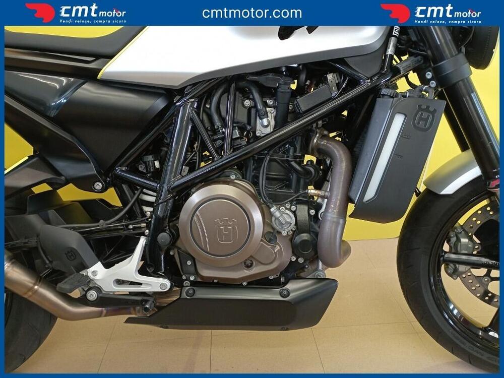 Husqvarna Vitpilen 701 (2018 - 19) (9)