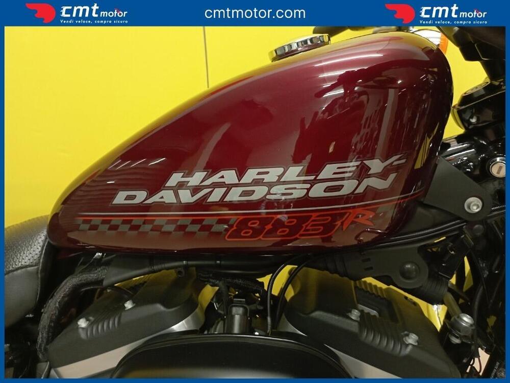 Harley-Davidson 883 R (2008 - 16) - XL 883R (8)