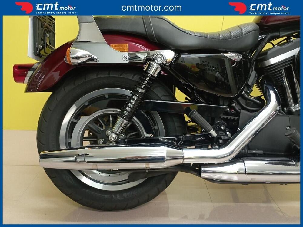 Harley-Davidson 883 R (2008 - 16) - XL 883R (10)