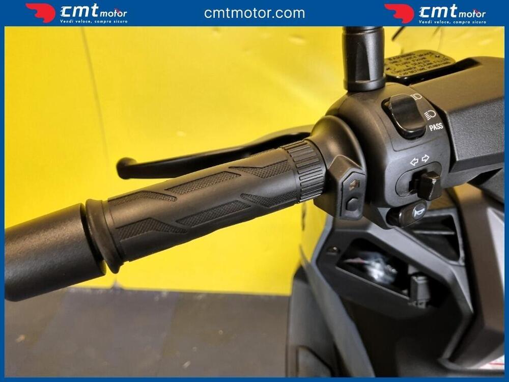 Kl Brera 300 (2022 - 25) (11)