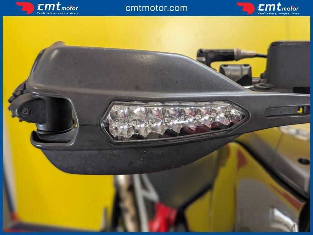 Ducati Hypermotard 796 (2012) (9)