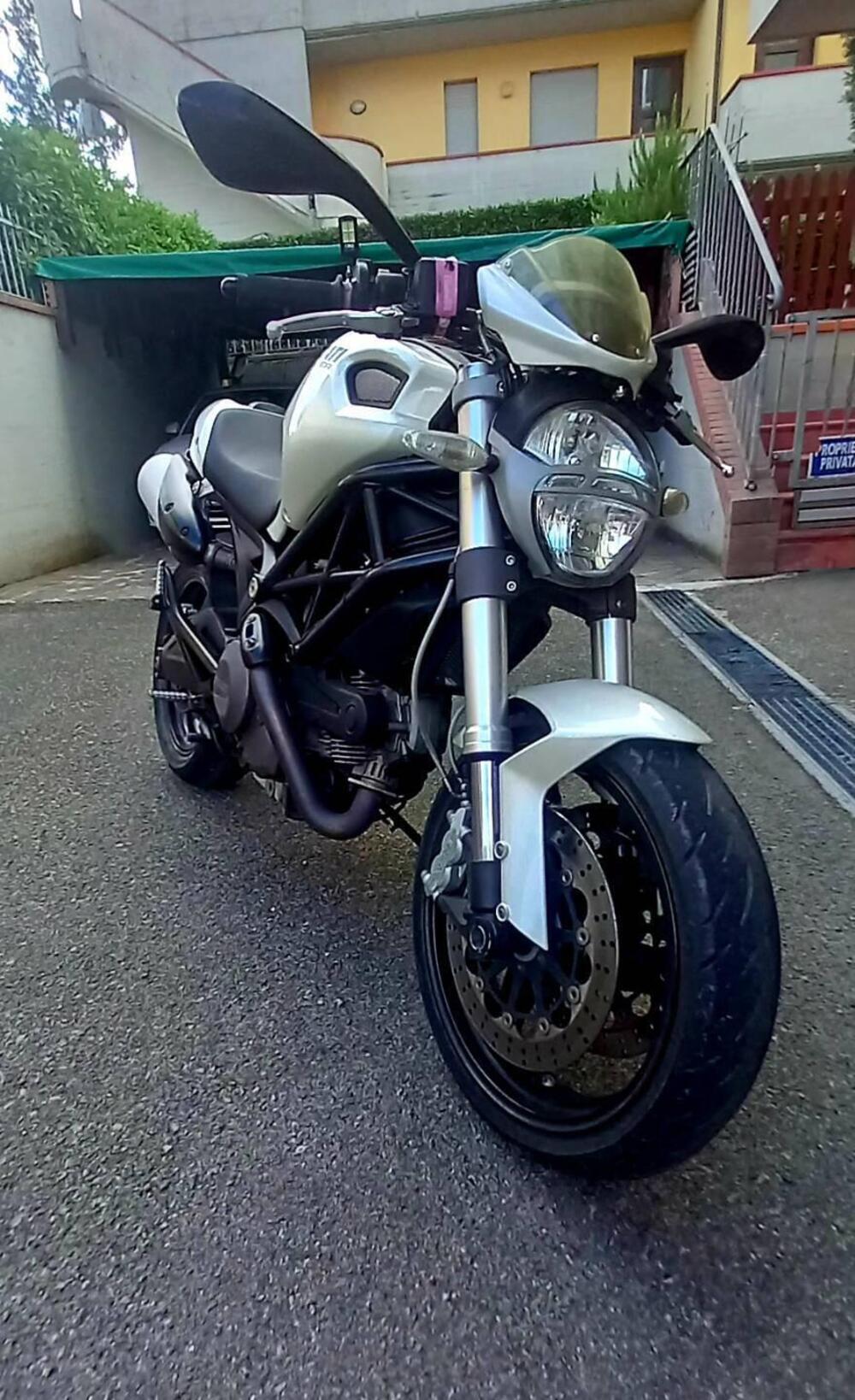 Ducati Monster 696 (2008 - 13)