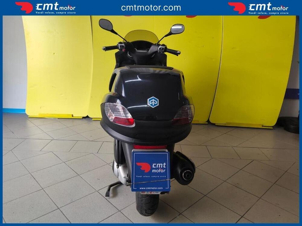 Piaggio MP3 250 i.e. (4)
