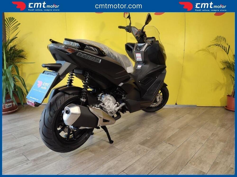 Kl Brera 300 (2022 - 25) (4)