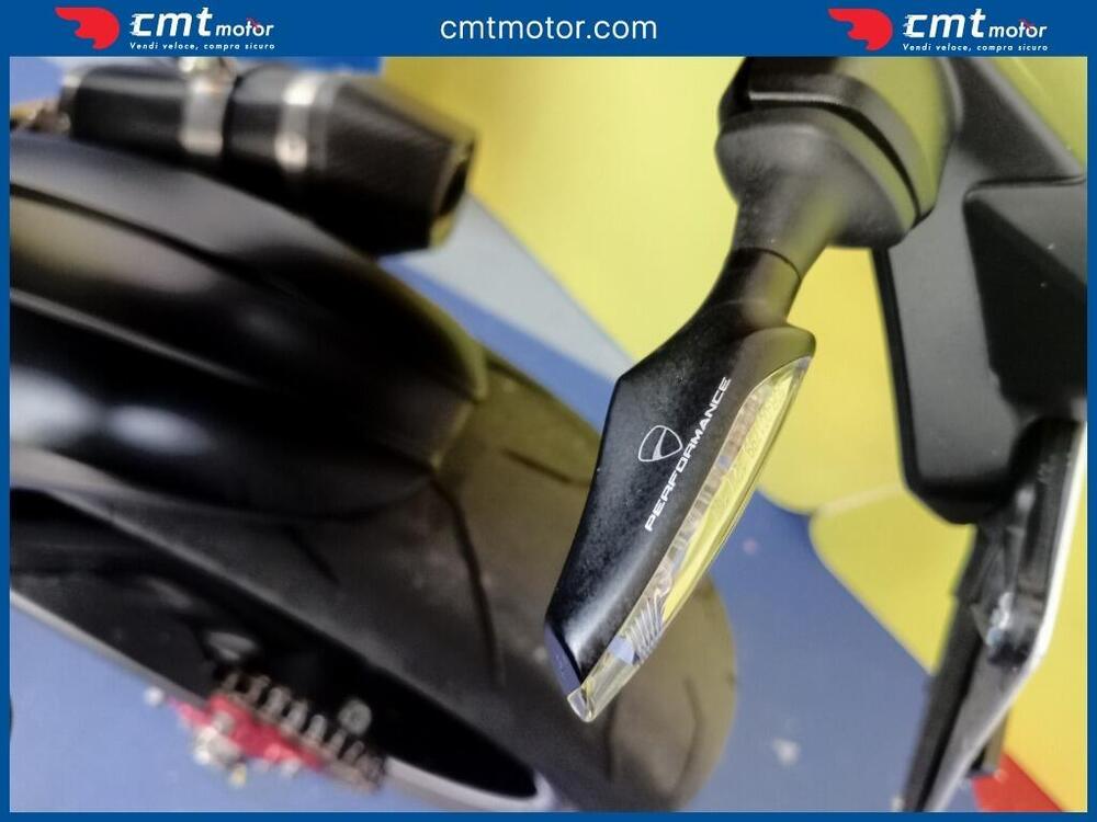 Ducati Hyperstrada 939 (2016 - 18) (6)