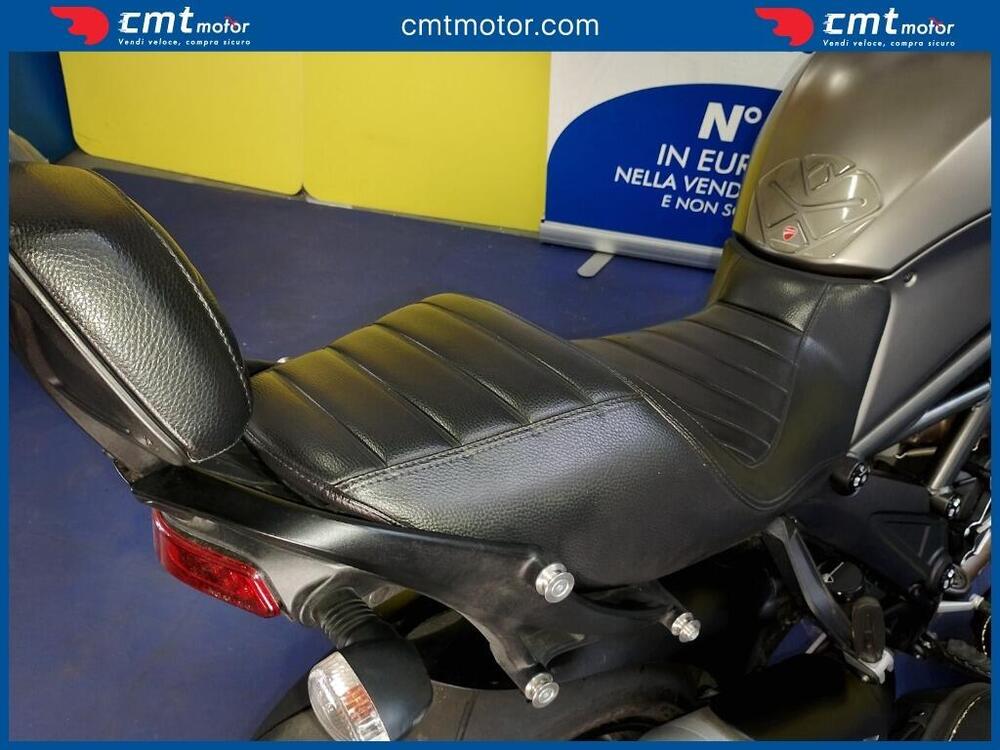 Ducati Diavel 1200 Strada (2010 - 14) (7)